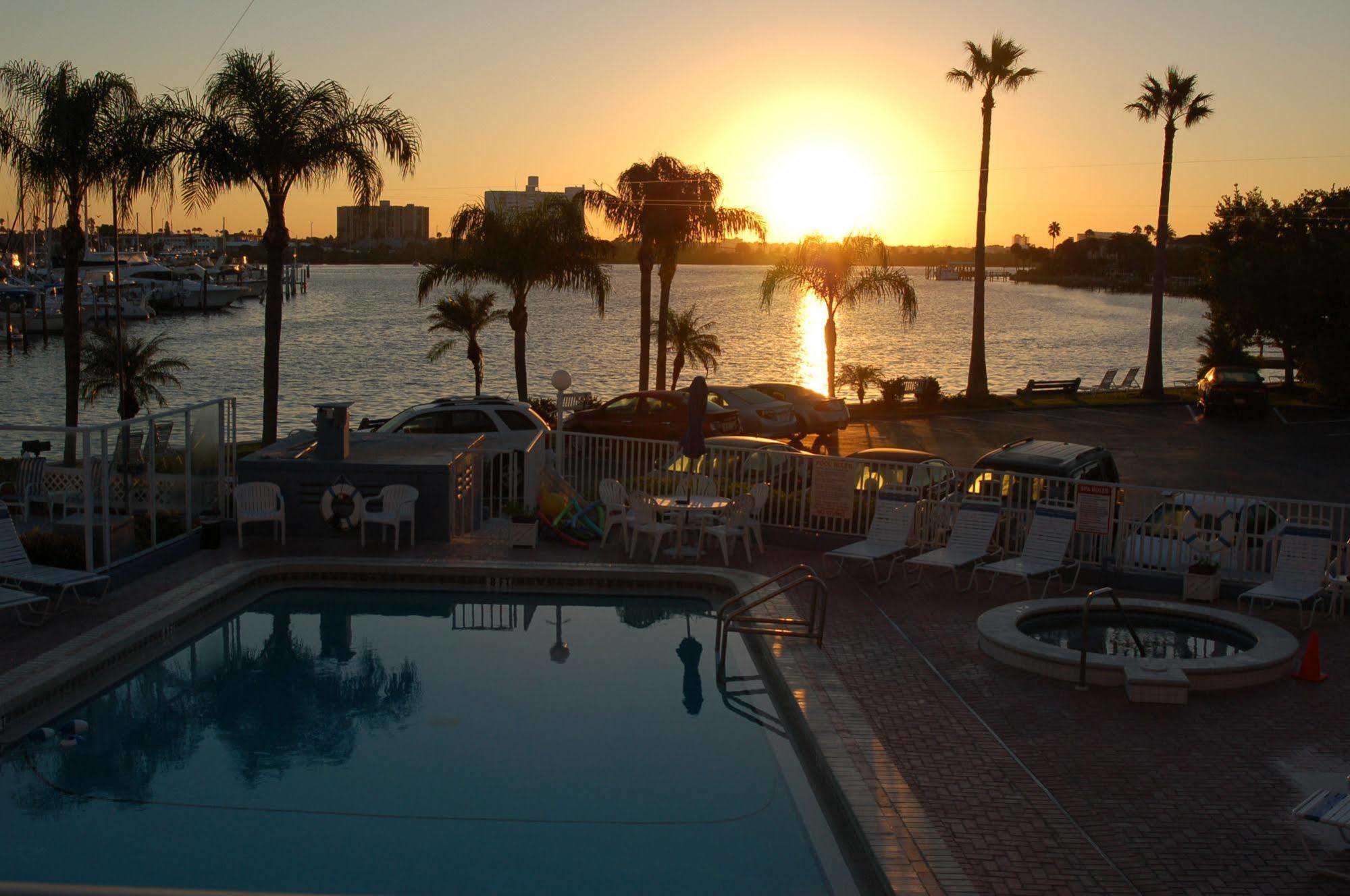 Sea Captain Clearwater Beach Exterior photo
